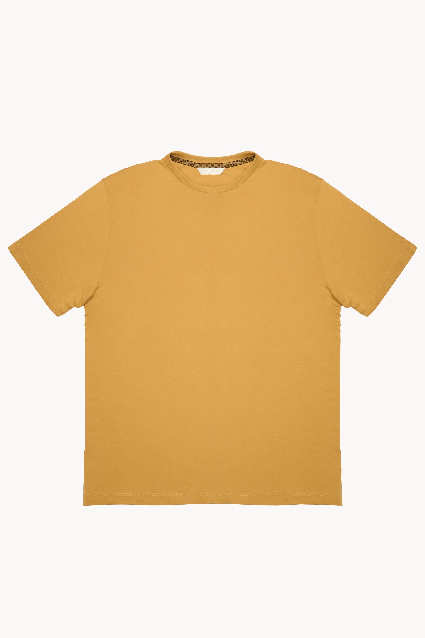 1-Jahres-Abo um 120 € + Ribbed Neck Classic T-shirt (UVP: 95€)